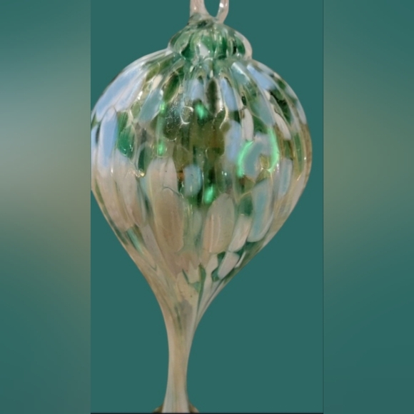 VINTAGE VENETIAN HAND BLOWN IRIDESCENT FINIAL GLASS CHRISTMAS ORNAMENT - Picture 3 of 5